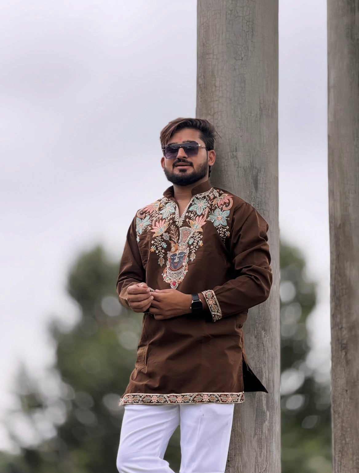 Embroidered Ethnic Kurta