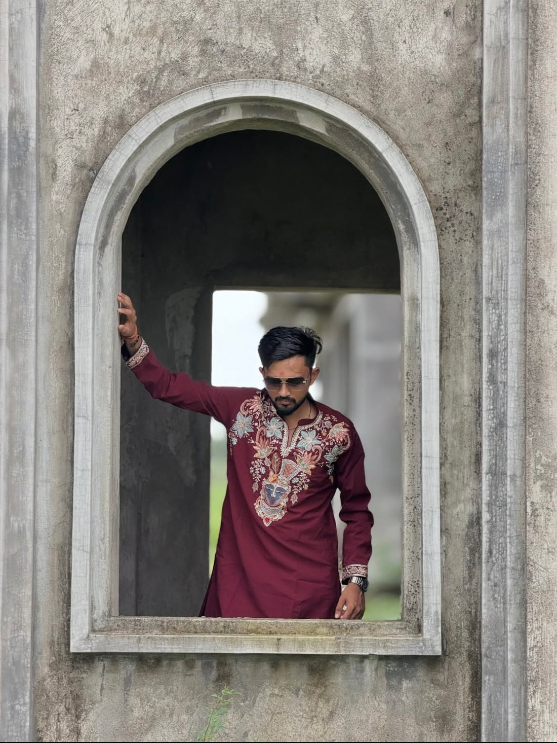 Embroidered Ethnic Kurta