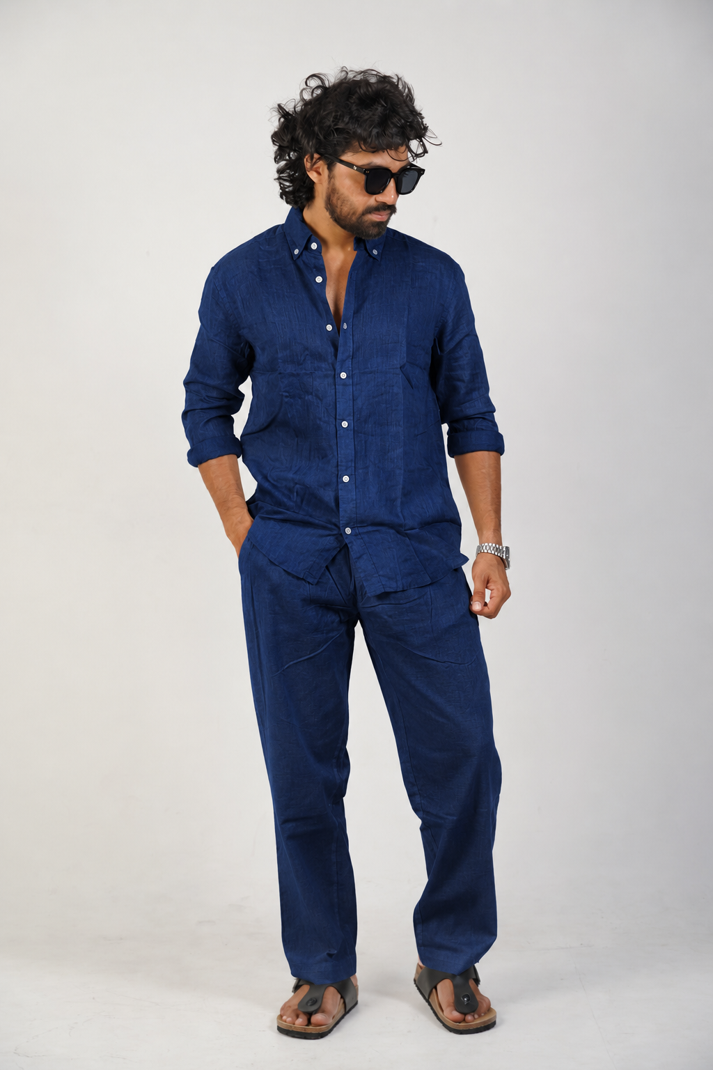 The Premium Edition Linen Pair