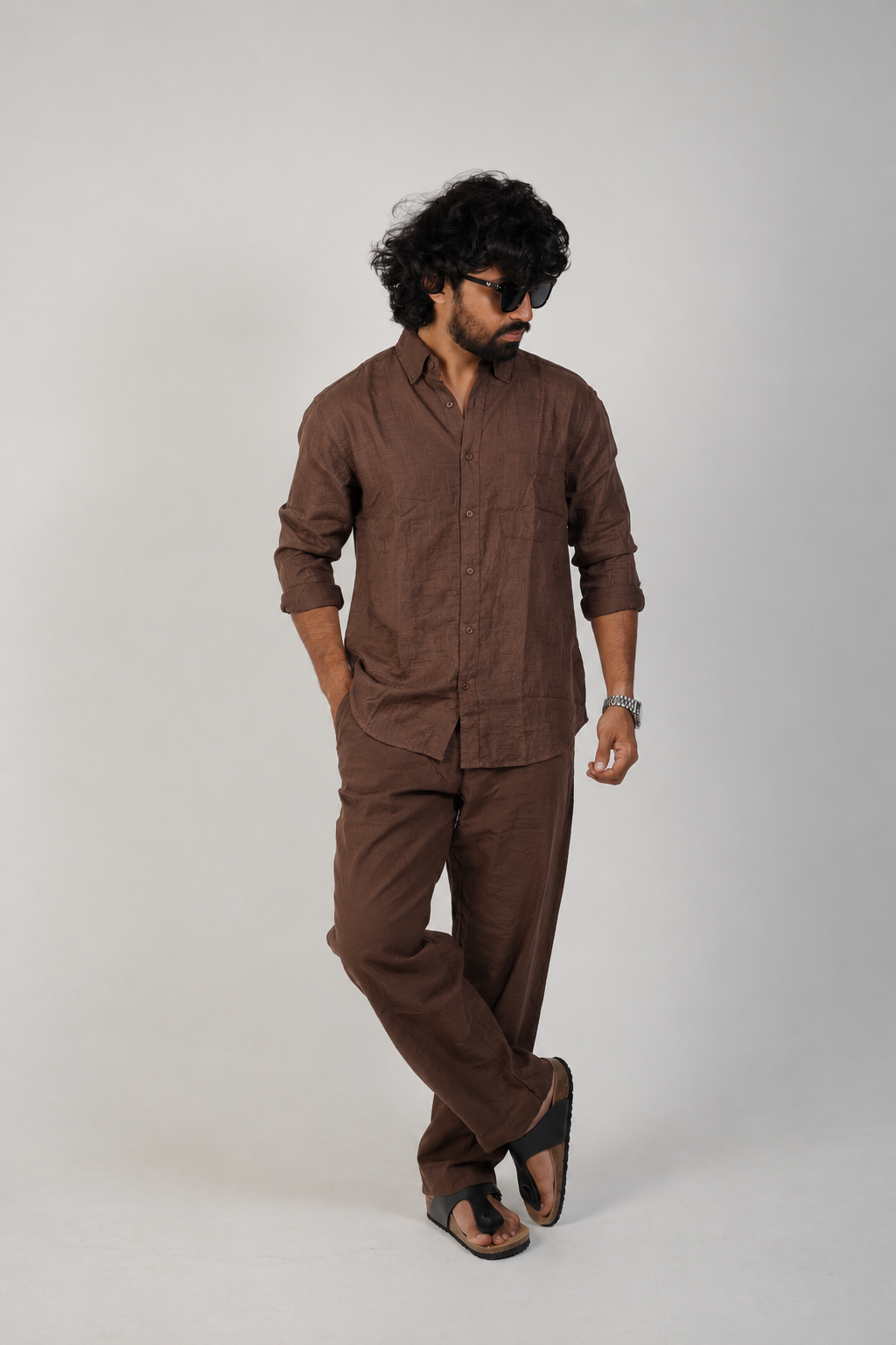 The Premium Edition Linen Pair
